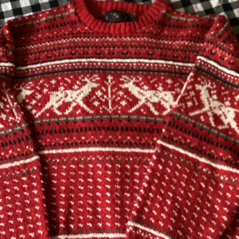 Classic Red Reindeer Pattern Crewneck Sweater